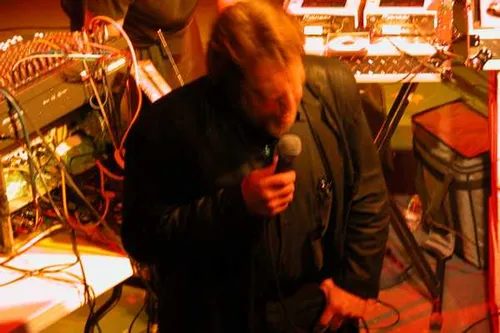 Photo 23 from Barney, 2002