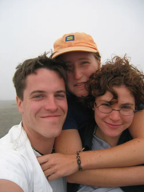 Photo 14 from Cousins, 2003