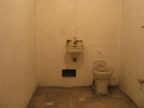 Photo 4 from Alcatraz, Aug 2005
