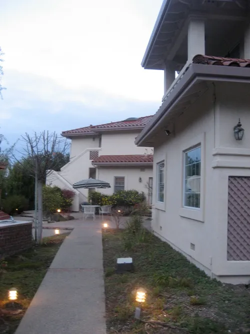 Cover photo from Rainbow Kitchen, Dec 2007